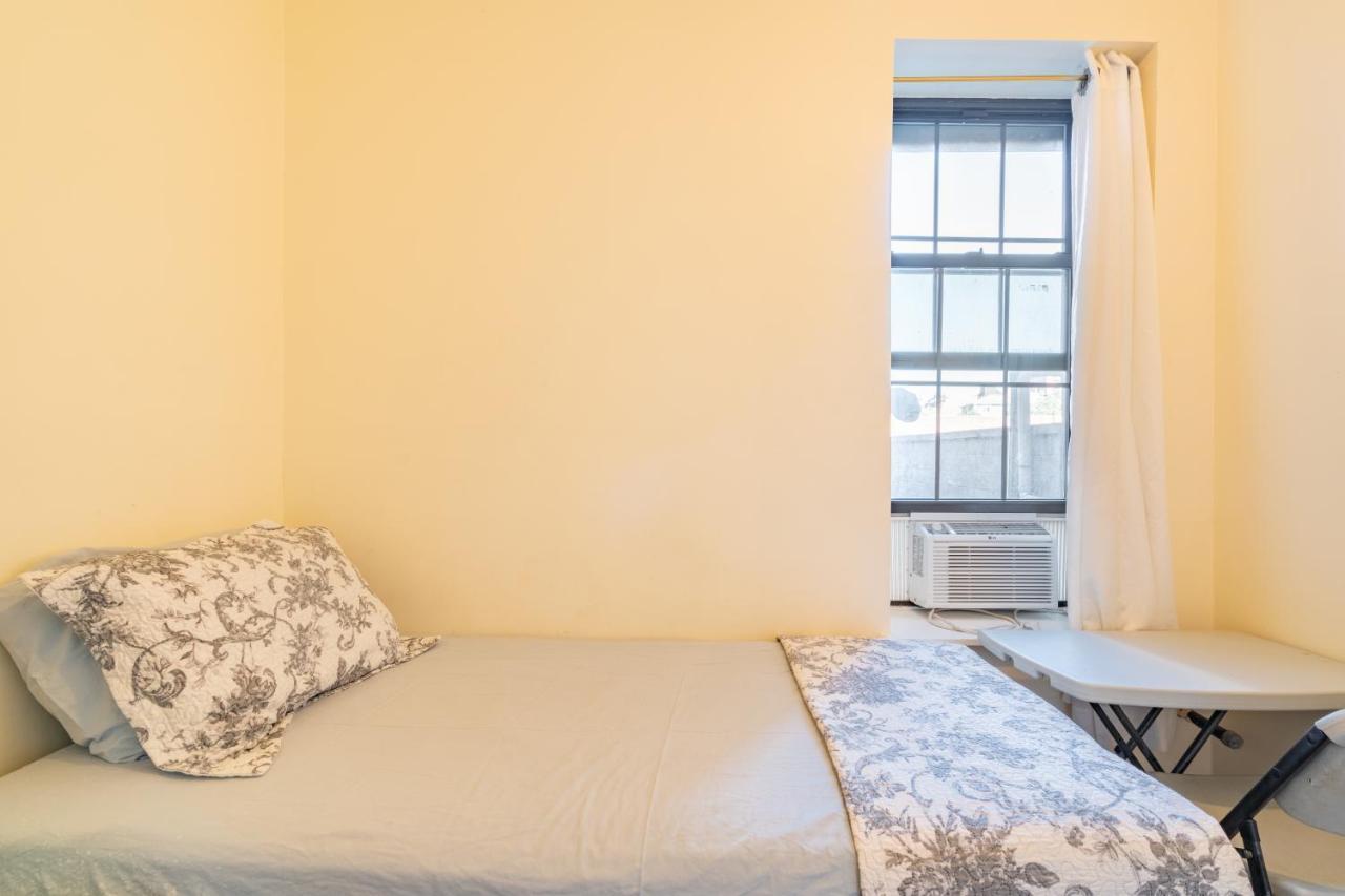 Empire Blvd Guest House Nova York Exterior foto